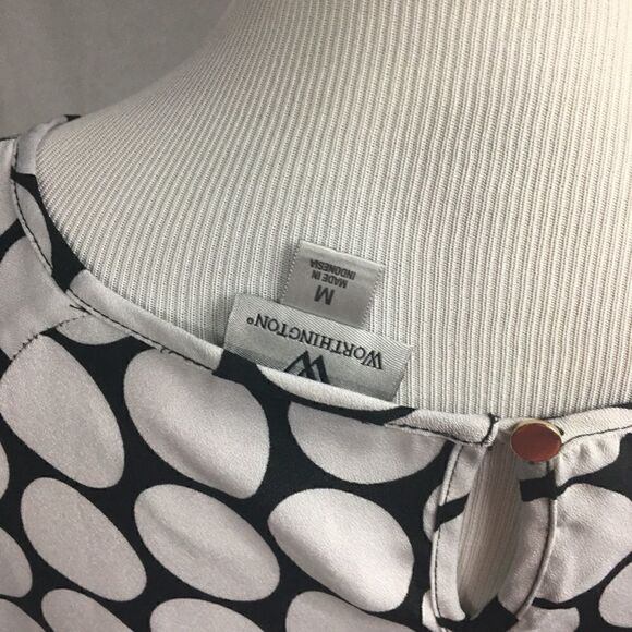 Worthington size Medium black white polka dots short sleeved shell top - Picture 5 of 6